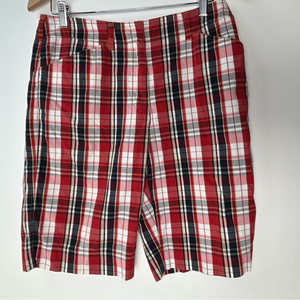 Jones New York Signature Red Plaid Bermuda Shorts Women's 10